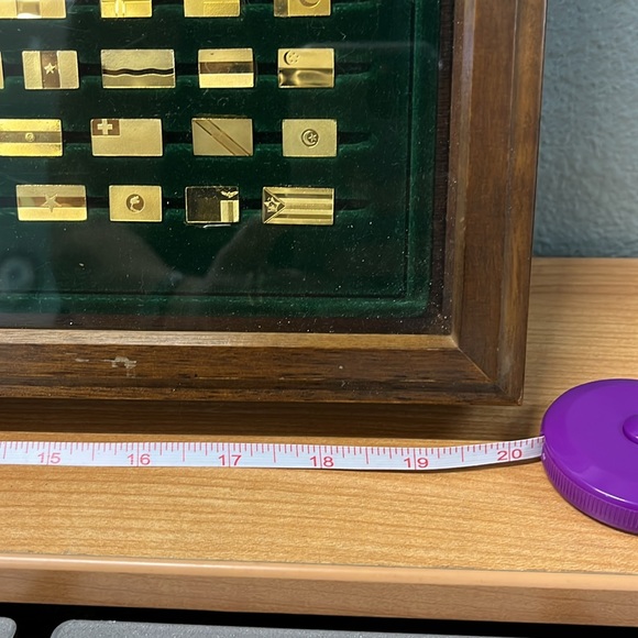 Franklin Mint Flags of The World collectible gold miniatures - Picture 15 of 17